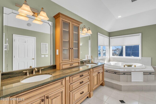 Building Photo - 3110 Windsor Ave