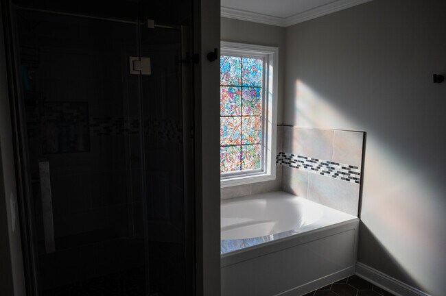 Building Photo - 2486 Griffith Rd