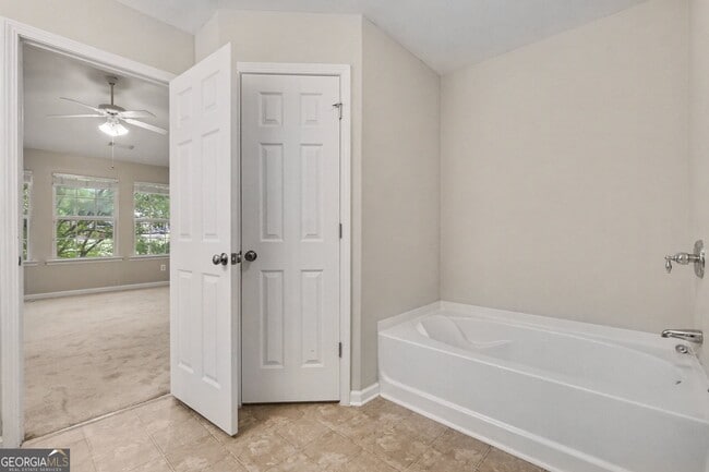 Building Photo - 2775 Pierce Brennen Ct NE
