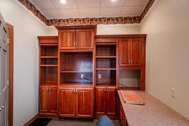 Building Photo - 1613-1617 Chase St