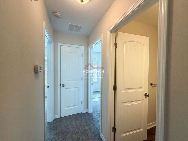 Building Photo - 5790 Corkscrew Ct
