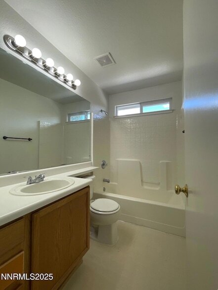 Building Photo - 8121 Big River Dr