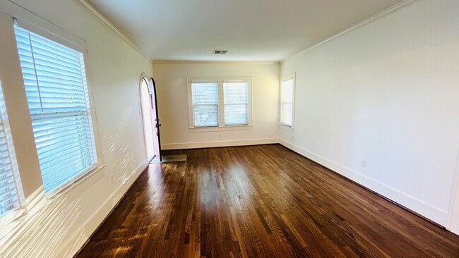 Building Photo - 4701 Ave N 1/2