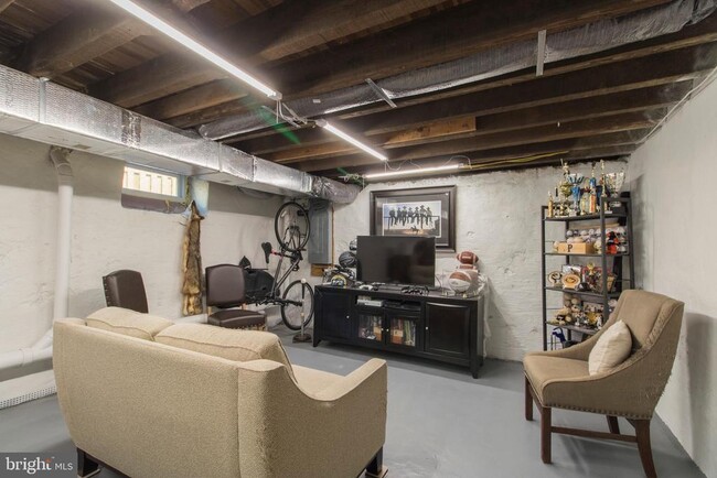 Building Photo - 528 Lower E Valley Forge Rd