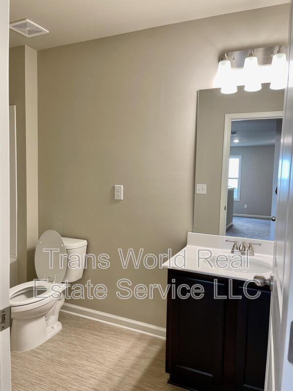 Building Photo - 114 Auburn Depot Dr