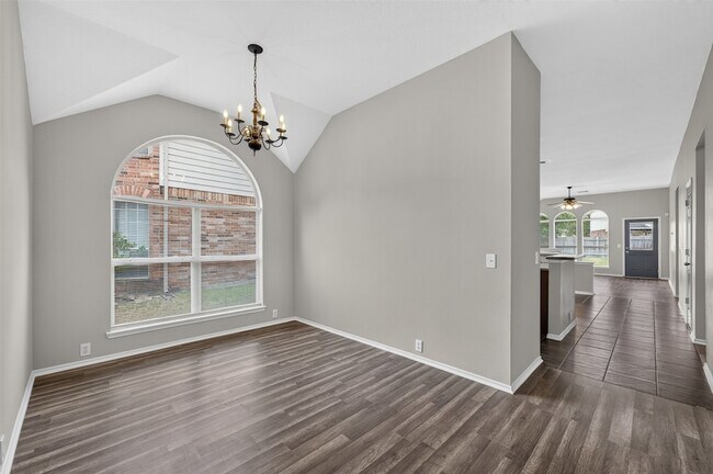 Building Photo - 30303 Mesa Valley Dr