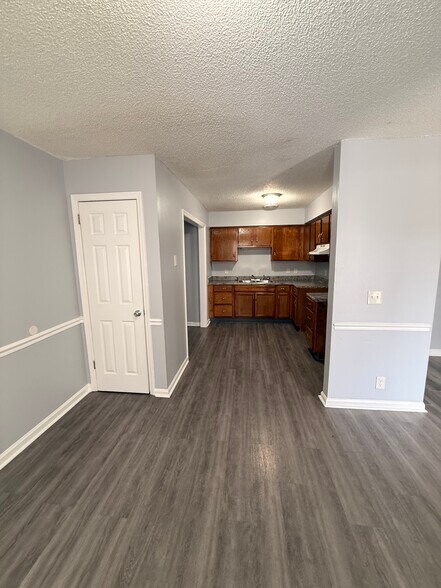 Building Photo - 3611 Patton Hill Rd