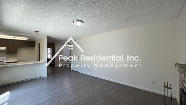 Building Photo - 3 br, 2 bath House - 5912 Birchglade Way