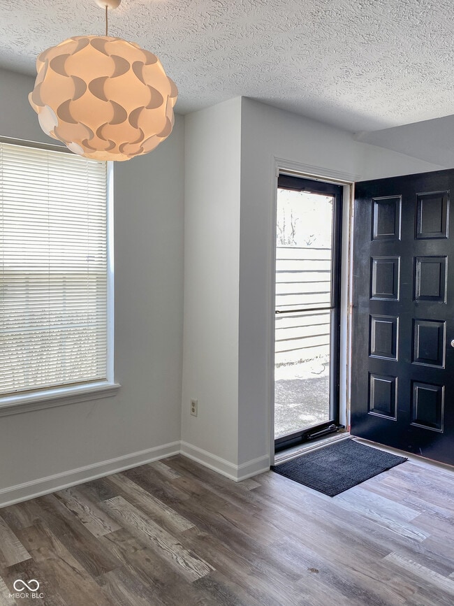 Building Photo - 9467 Wimbledon Ct