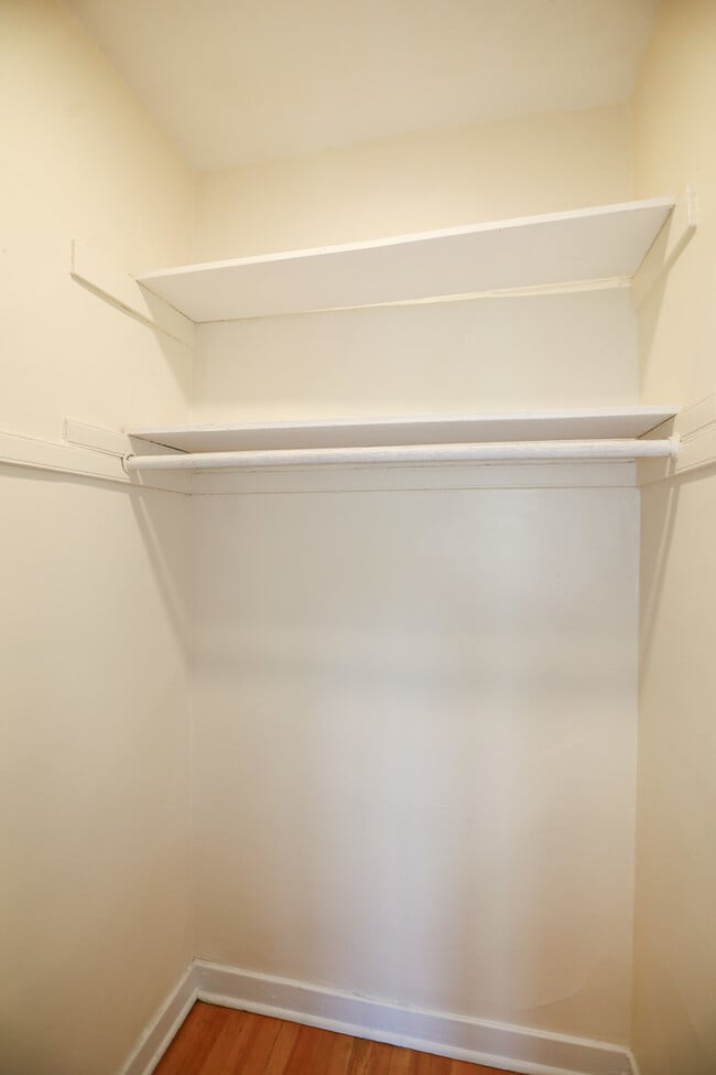 Building Photo - 5728 S Blackstone Ave