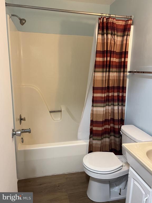 Building Photo - 138 Alice Ann St