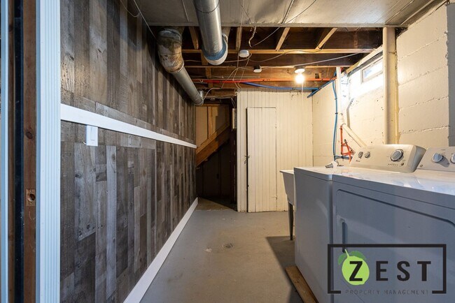 Building Photo - OPEN HOUSE TUESDAY SEPTEMBER 17th 6:30  pm...