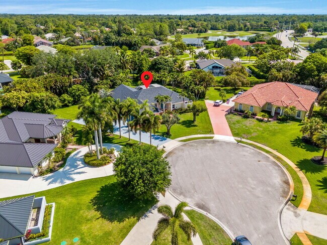 Building Photo - 15495 Rolling Meadows Cir