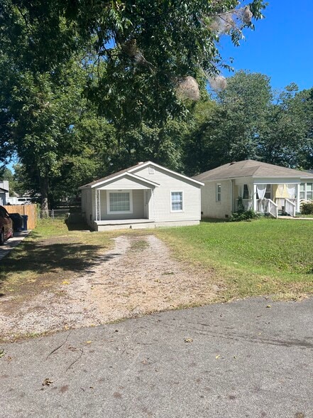 Building Photo - 1509 Humes Ave NE