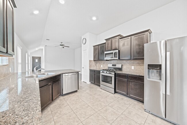 Building Photo - 5742 Pampus Prairie Rd