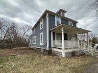Building Photo - 132 E Howard St