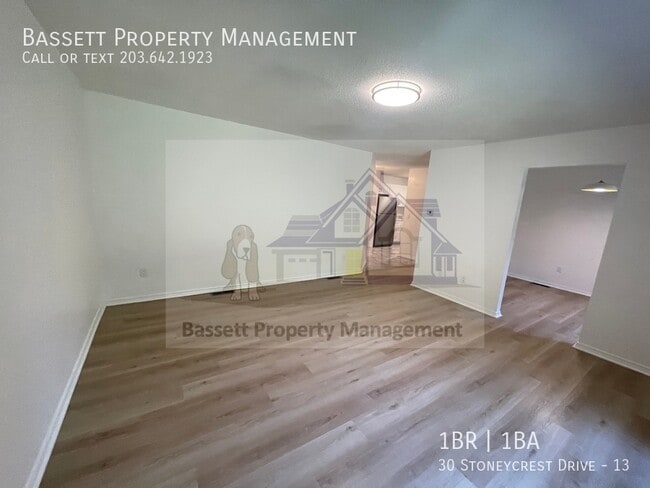 Building Photo - 30 Stoneycrest Dr