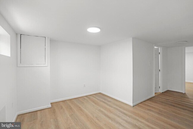 Building Photo - 4905 Brookwood Rd