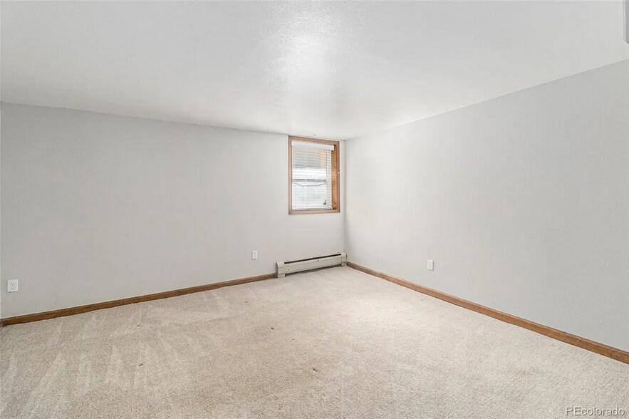 Bedroom 2 - 813 E 14th Ave