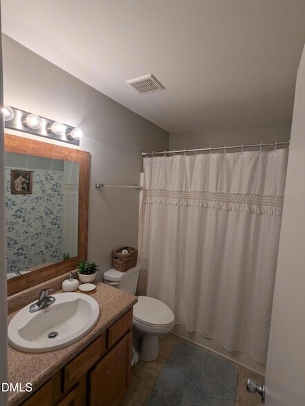 Building Photo - 5513 Kaplan Dr