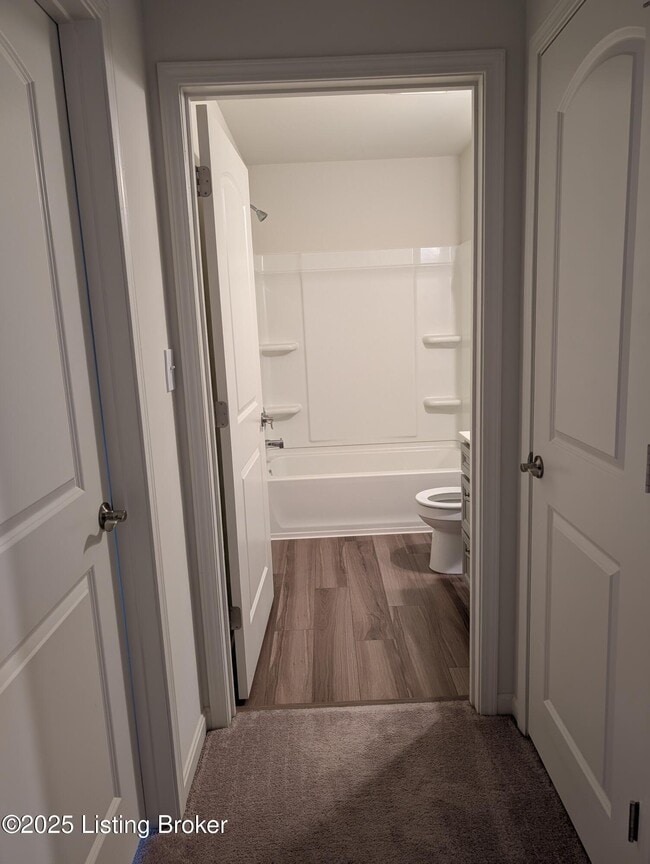 Building Photo - 2861 Hamilton Springs Dr