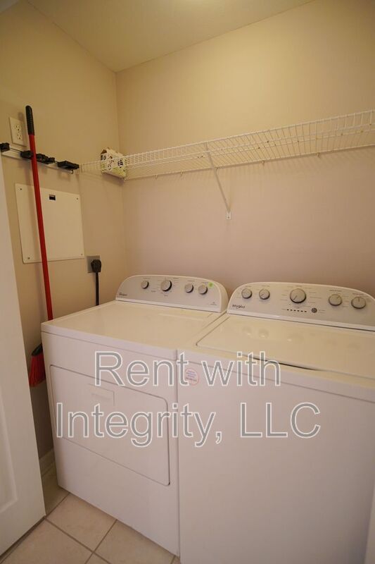 Building Photo - 2740 W Tharpe St