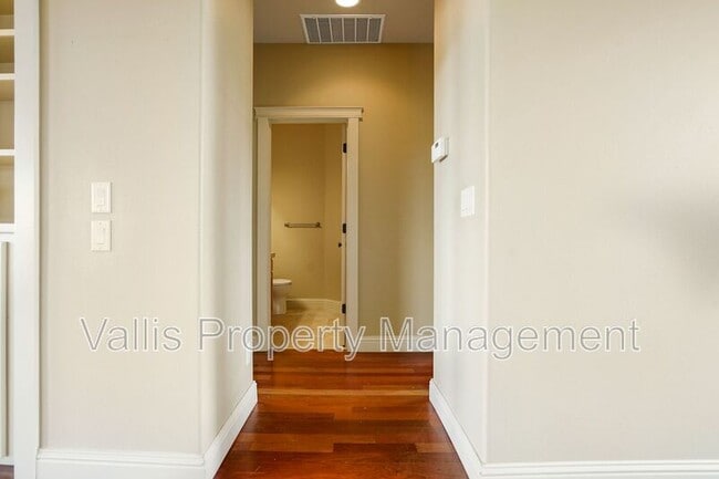 Building Photo - 973 Burley Hill Dr NW