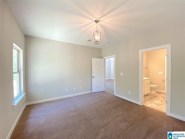 Building Photo - 332 Golden Eagles Cir