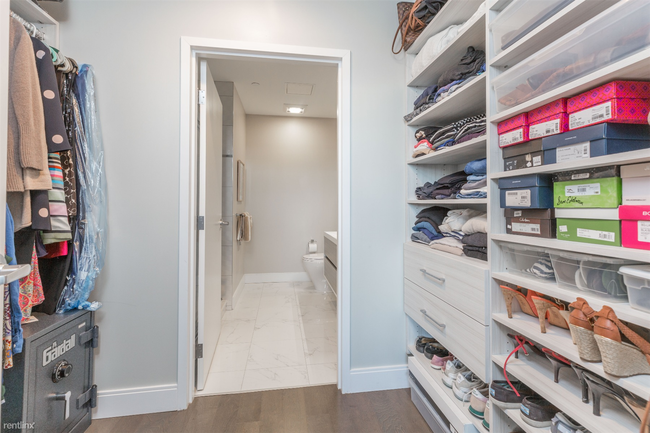 Building Photo - 2 br, 2 bath  - 150 Dorchester Ave Apt 611