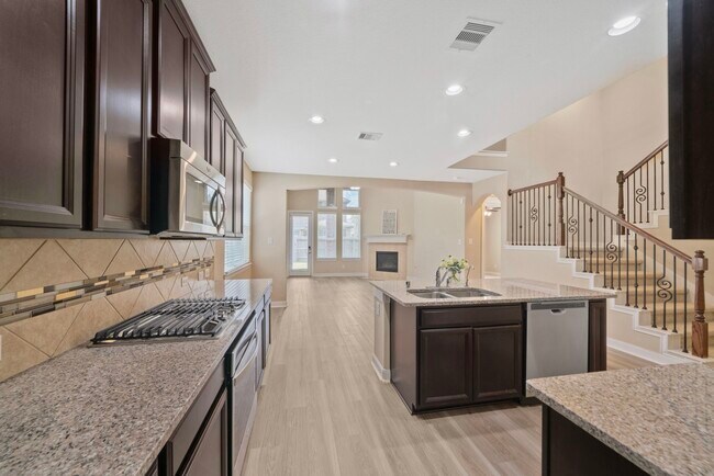 Building Photo - 22523 Birch Ridge Meadow Dr