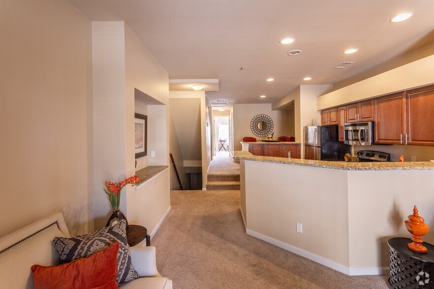 Carriage Place 4875 Dtc Denver CO 80237 Apartment Finder