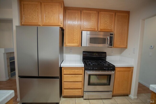 Building Photo - 1549 Monarch Pl