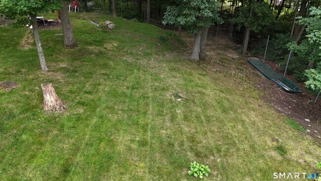 Building Photo - 32 Garden Hill Cir