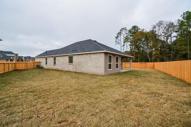 Building Photo - 27326 Grey Fox Run