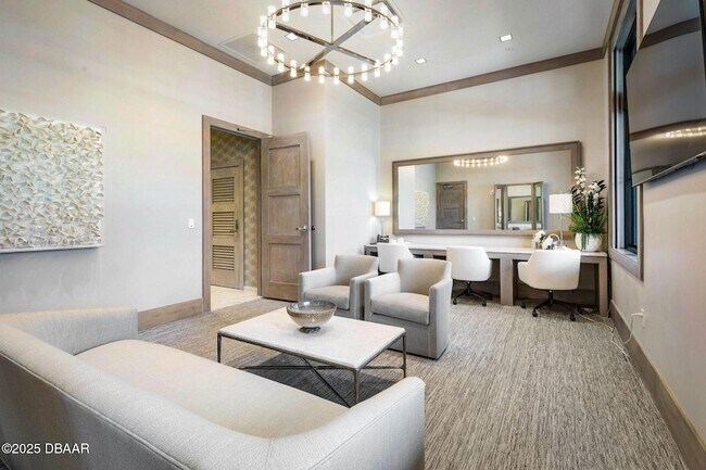 Building Photo - 4 Jasmine Run