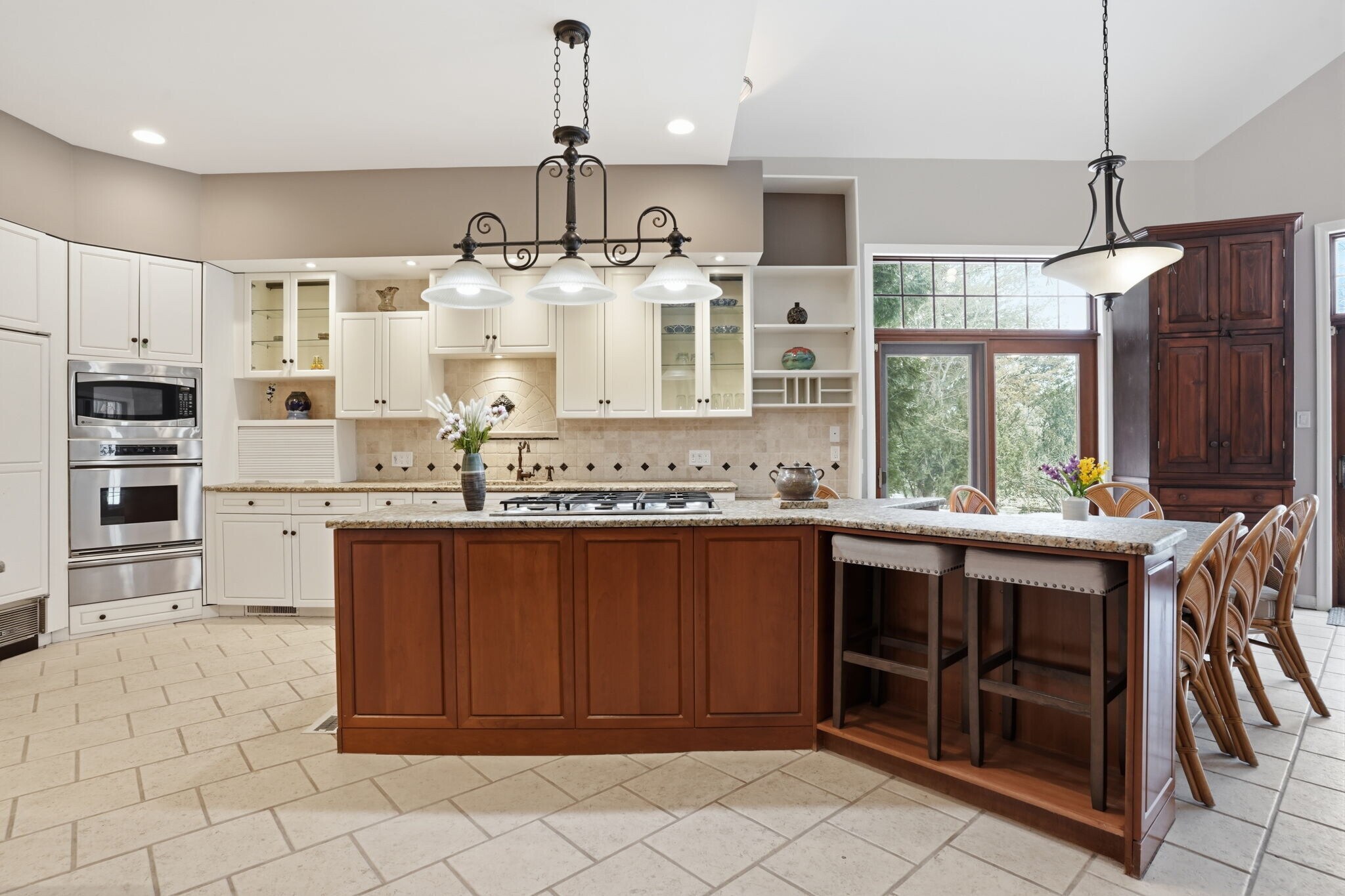 Building Photo - 244 Mathers Rd