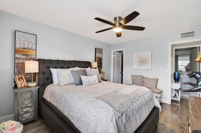 Building Photo - 292 Piedmont G