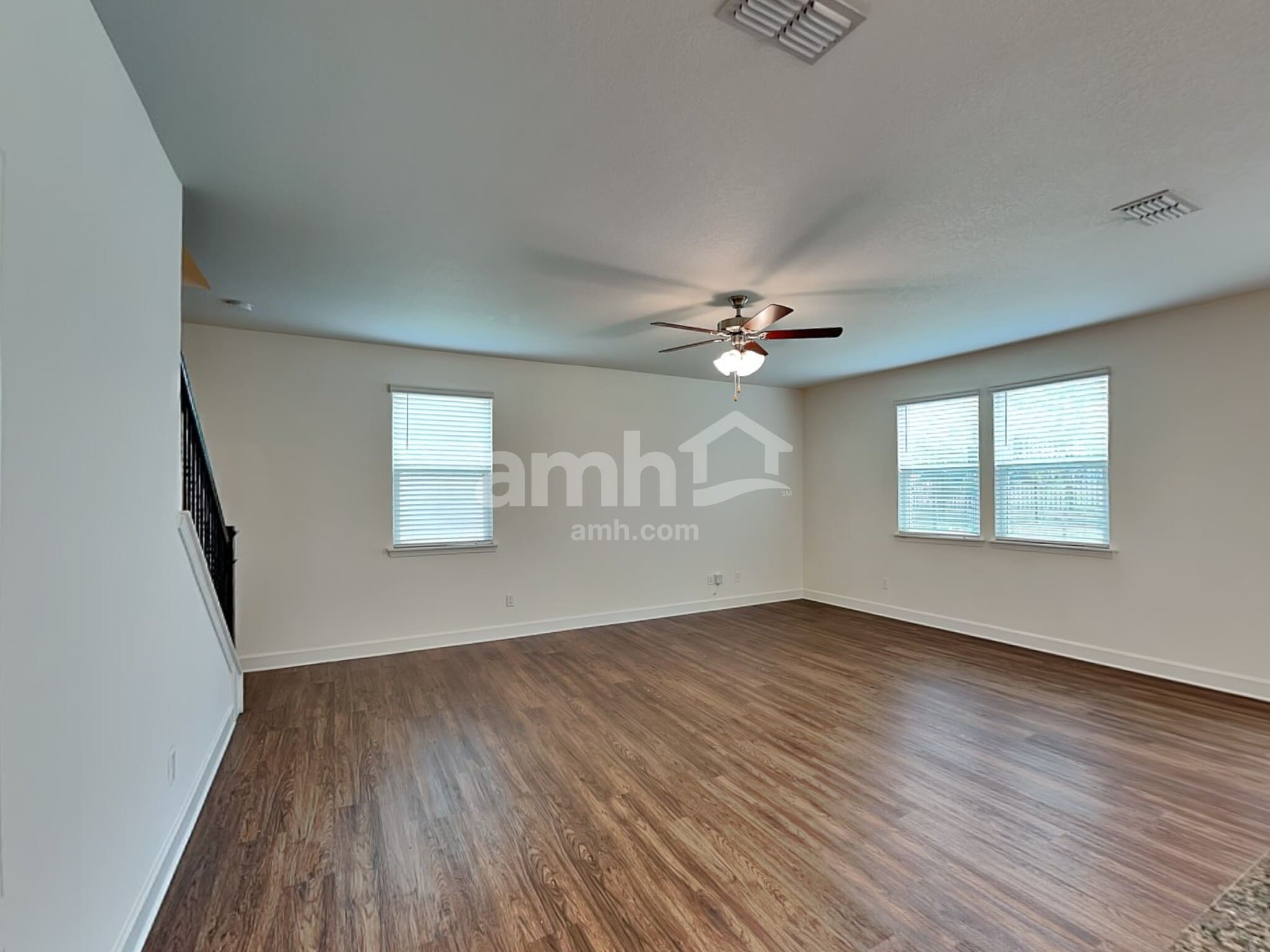 Building Photo - 8553 Highfield Ave