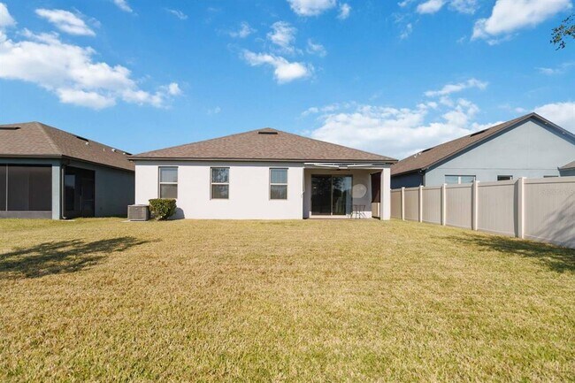 Building Photo - 1341 Clear Brook Pl