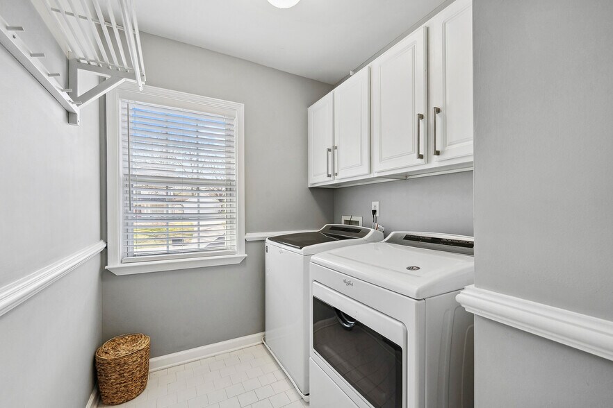 Building Photo - 3394 Pendley Rd