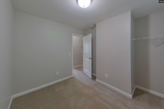 Building Photo - 155 Tybo Dr