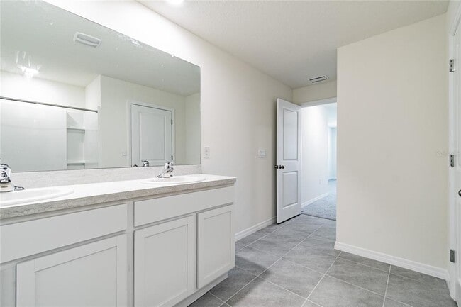 Building Photo - 808 Tidal Rock Ave