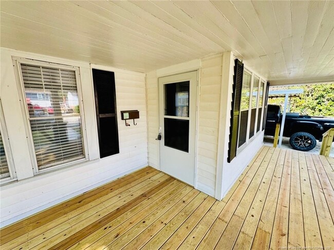 Primary Photo - 1803 N Floyd Ave