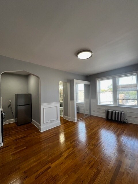 Building Photo - 4427 N Seeley Ave