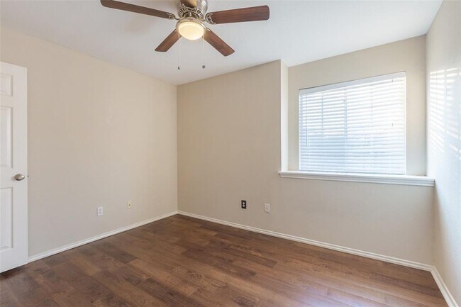 Building Photo - 7700 Portland Trail