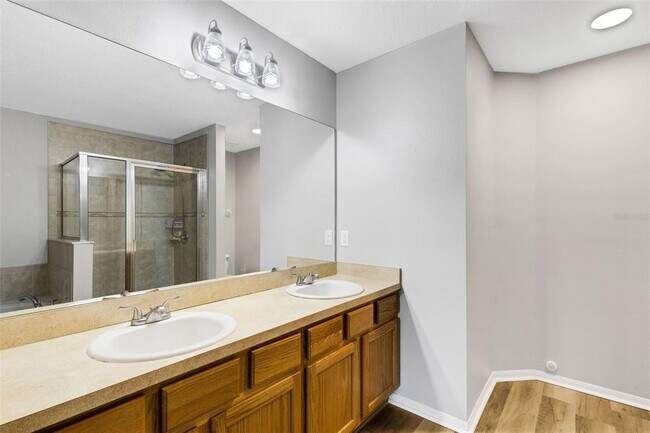 Building Photo - 9306 River Rock Ln