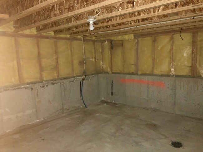 Building Photo - 944 Longleaf Dr