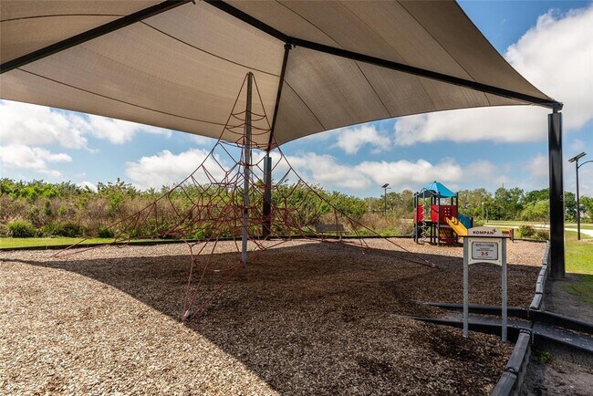 Building Photo - 3558 74th Ave Cir E