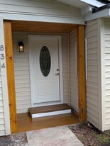 Building Photo - 834 Prince John Dr