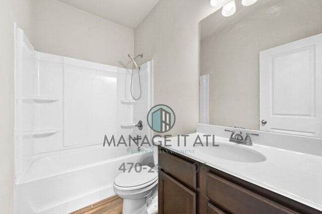 Building Photo - Charming 4-Bedroom Home in Tranquil Gaines...